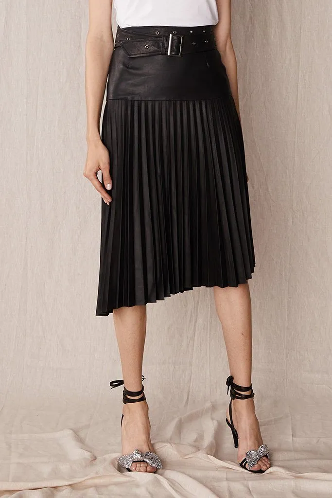 Park Avenue Pleated Skirt Black Leather